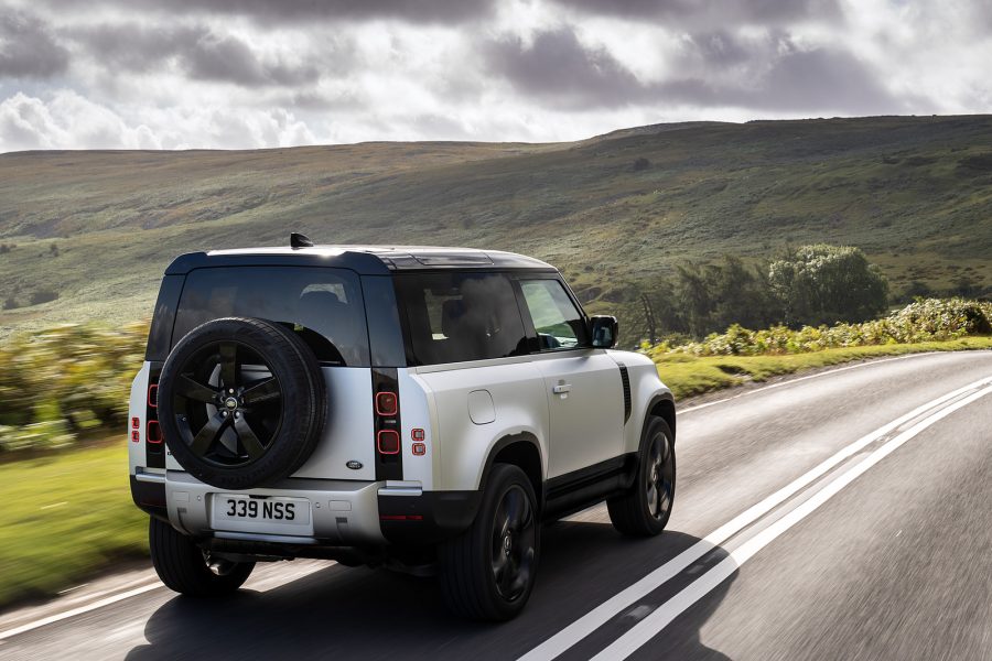 Land Rover Defender 90 (White)